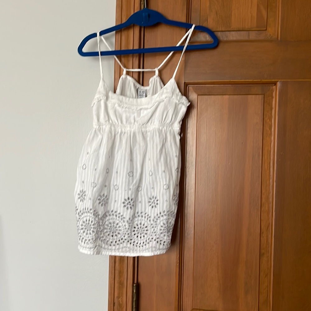 Zara kid’s Top white and gray!